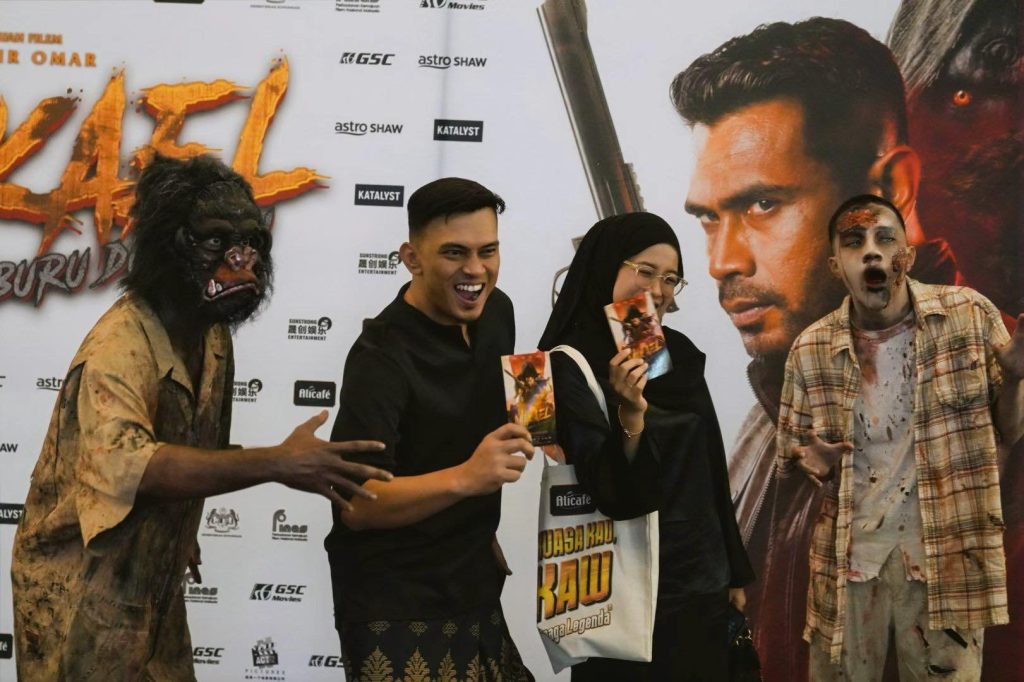 MIKAEL PEMBURU DUA ALAM Premiere - Photo Recap 8 MIKAEL PEMBURU DUA ALAM Premiere - Photo Recap 8