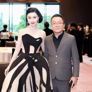 《地母》连续两日登顶豆瓣实时热门电影榜 3 Mother Bhumi topped Douban real-time trending movie chart for two consecutive 4