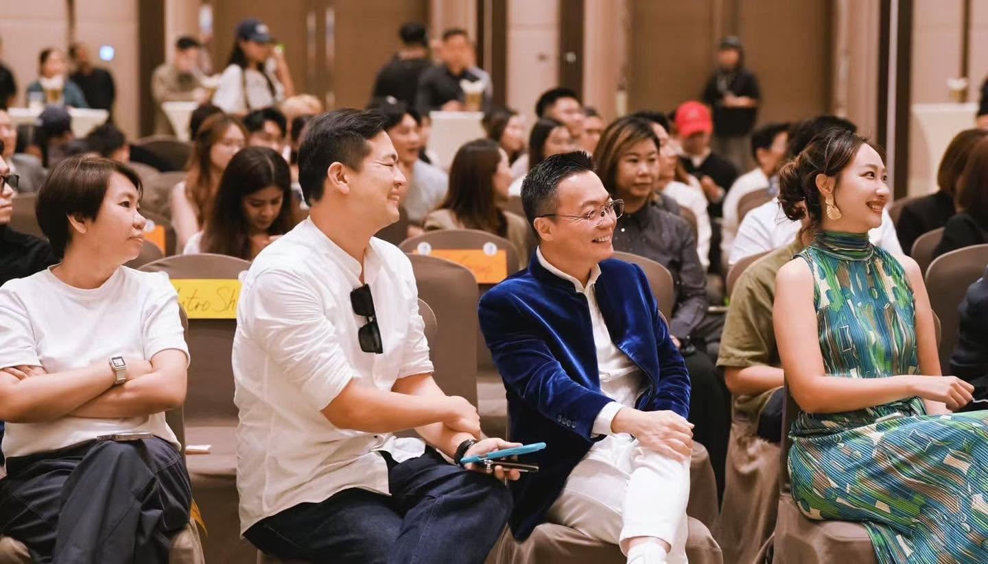 2027年农历新年温情贺岁力作《一路金喜》正式全面启航! 4 A Bit Crazy Journey Launch Ceremony On-Site Highlights Lunar New Year 2027 Photo 7